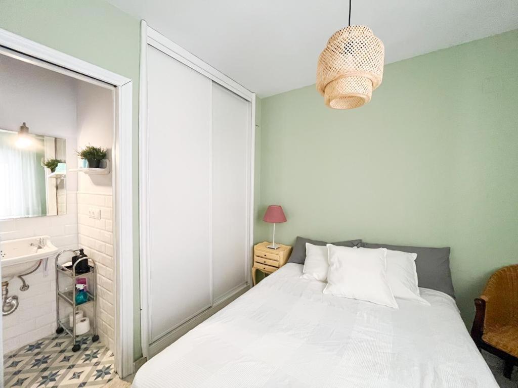 Apartamento Espeto Malaga Centro Luaran gambar
